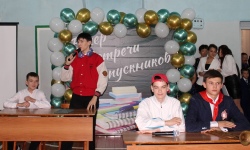 Ничего нет милее на свете, как о школе родной вспоминать